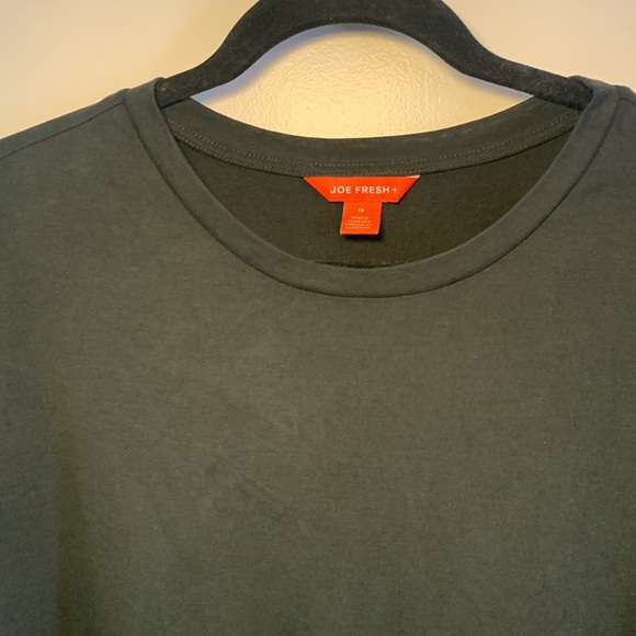 Like new - joe fresh t-shirt - Picture 2 of 2